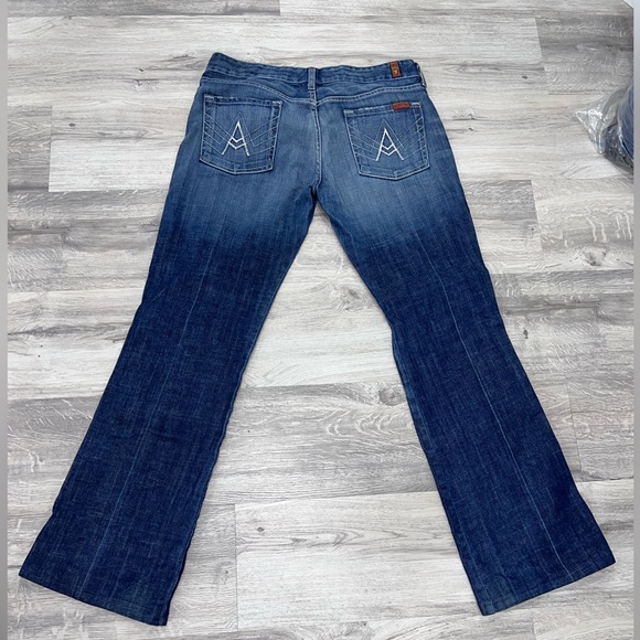 7 A pocket Jeans - Picture 3 of 8